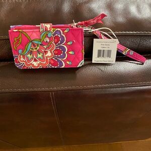 (NWT) Vera Bradley Smartphone wristlet